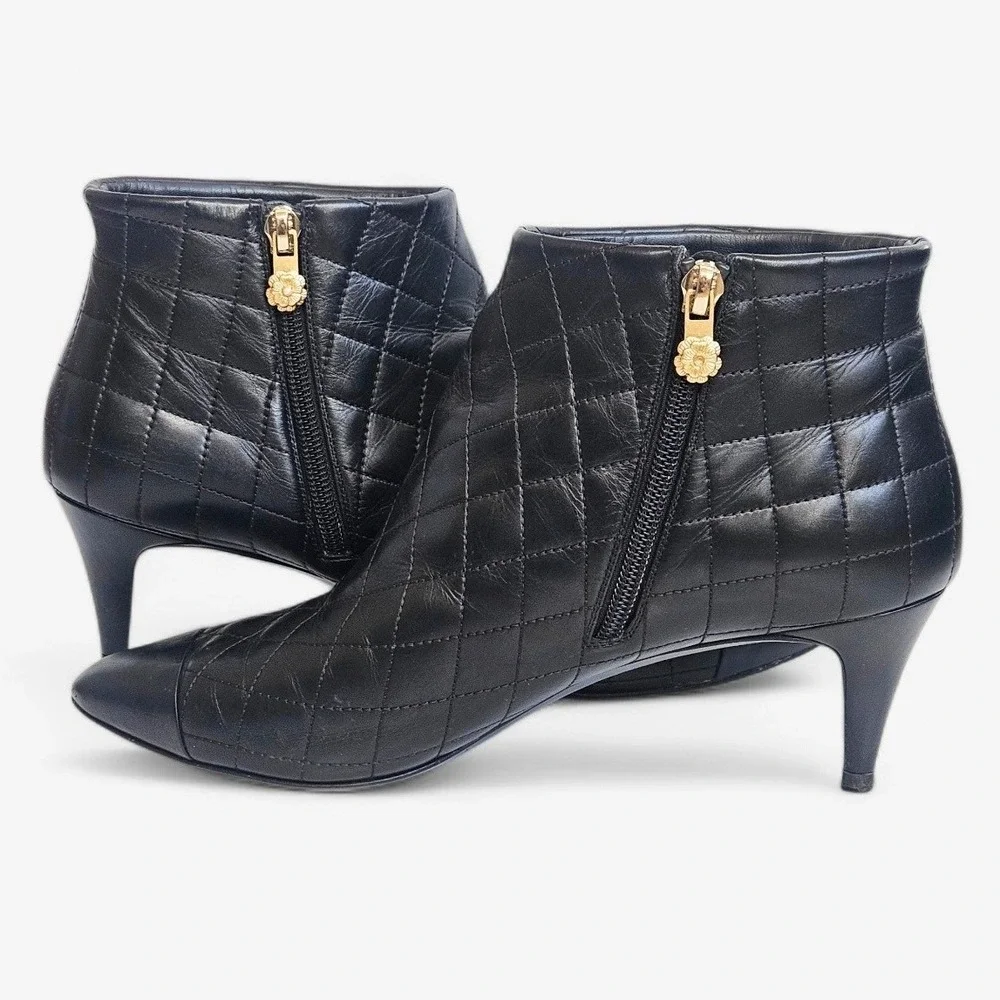 Chanel Black Quilted Leather Cap‎ Toe Ankle Boots Size 38.5 EU Fall Boots